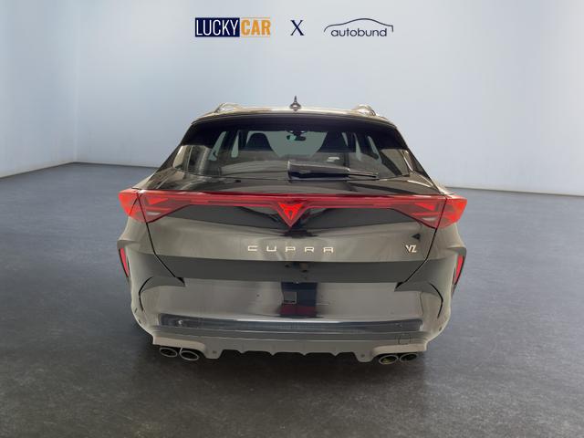 Beispielbilder, ggf. teilweise mit Sonderausstattung