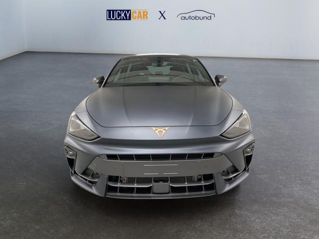 Beispielbilder, ggf. teilweise mit Sonderausstattung