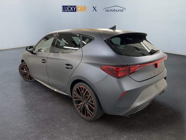 Beispielbilder, ggf. teilweise mit Sonderausstattung