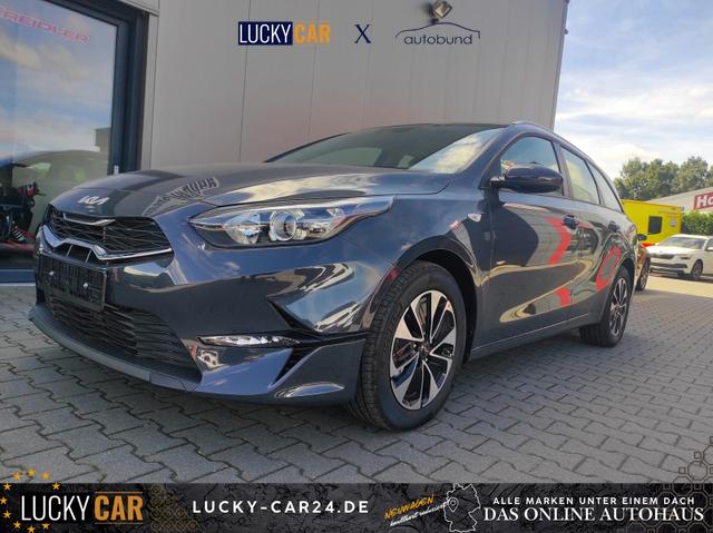 Lagerfahrzeug Kia Ceed Sportswagon - Spin SW AT Spin Navi Shzg Lhzg PDC Cam 16Zoll