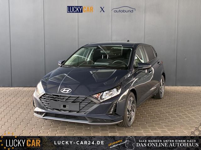 Lagerfahrzeug Hyundai i20 - Pure 1.2 MPI / Navi PDC Hinten   Kamera Abgedunkelte Scheiben Tempomat Alu 16"