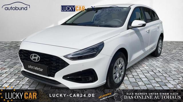 Lagerfahrzeug Hyundai i30 Kombi - COMFORT III CW 1,5 DPI LED Link NAV NBA PDC RFK SH