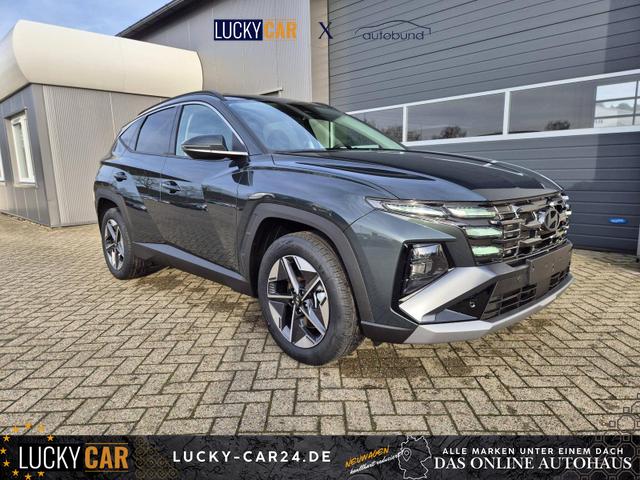 Lagerfahrzeug Hyundai TUCSON - Trend 1.6 T-GDI 150PS Automatik TZ 2026 Teil-Leder Sitzheizung v h Lenkradheizung Klimaautomatik Navi Touchscreen DAB  Apple CarPlay   Android Auto PDC R&uuml;ckf.-Kamera Matrix-LED-Scheinw.