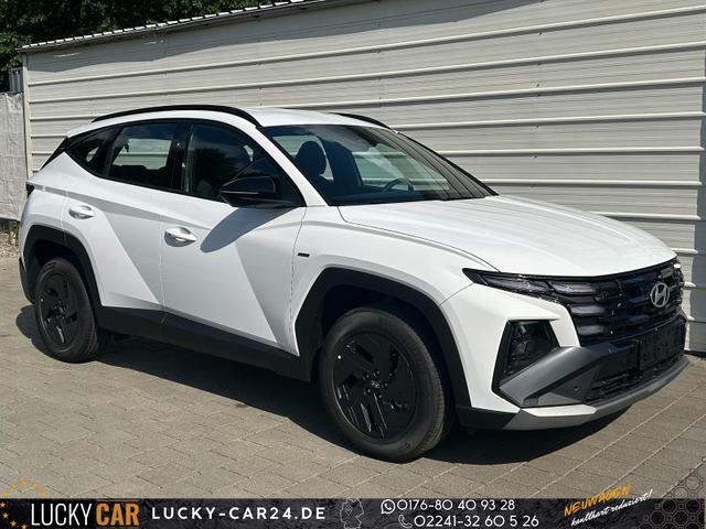 Lagerfahrzeug Hyundai TUCSON - Black Line 1.6 T-GDi HEV AT Android Auto Navi SHZ Kamera 2Z Klimaauto 