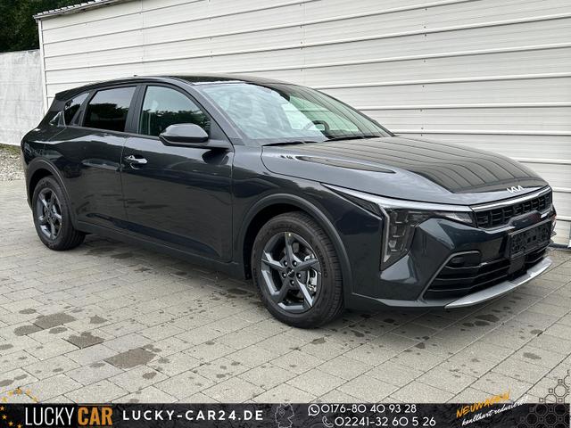 Lagerfahrzeug Kia K4 - Gold 1.6 T-GDi DCT Android Auto Navi Totwinkel SHZ Kamera PrivacyGlas ACC Keyless 2Z Klimaauto 