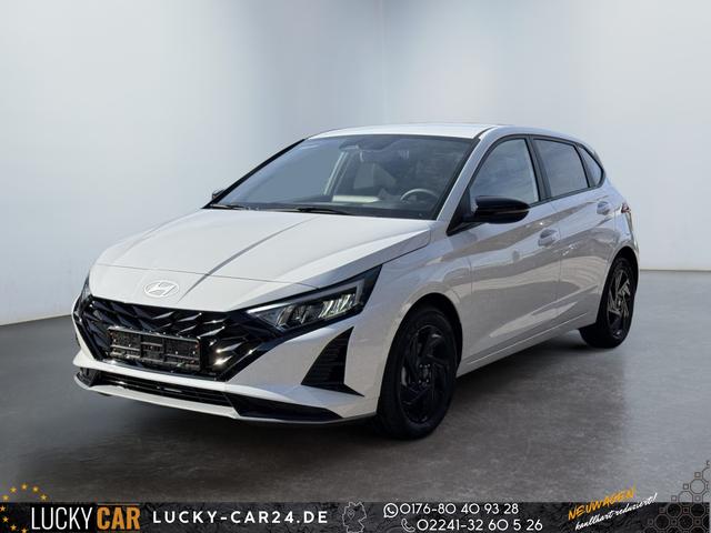 Lagerfahrzeug Hyundai i20 - Black Edition 1,0 T GDI DCT-7 Navigation 16 Zoll Kamera PDC Sitzheizung