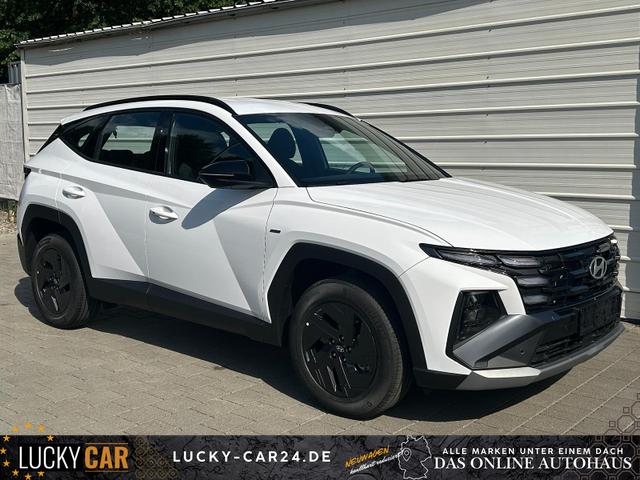 Lagerfahrzeug Hyundai TUCSON - Black Line 1.6 T-GDi HEV AT Android Auto Navi SHZ Kamera 2Z Klimaauto 