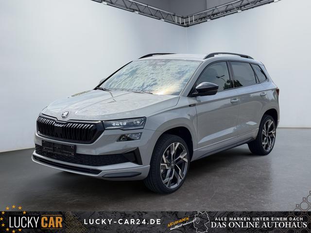 Lagerfahrzeug Skoda Karoq - Sportline 1,5 TSI DSG 2ZKlimaautomatik Canton Anh&auml;ngerkupplung Totewinkel Assistent 2 x Einparkhilfe Kamera 19 Zoll Felgen adaptiver Tempomat 5J Garantie