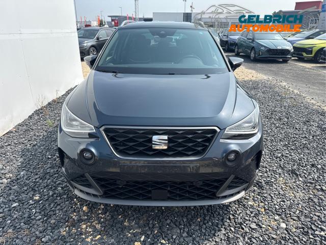 Seat / Arona / Grau / / / NAVI SHZ VOLL LED RFK PDC v+h 18ALU 