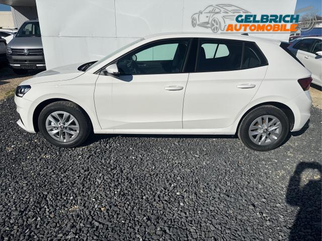 Skoda / Fabia / Wei&szlig; / / / DSG PDC v+h KLIMAAUTOMATIK