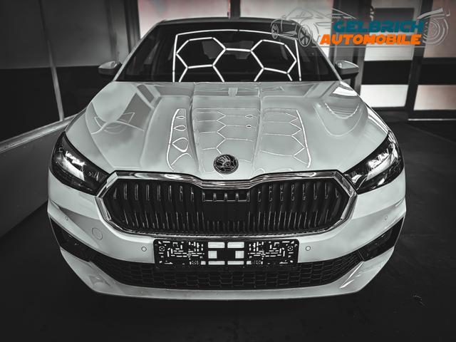 Skoda Fabia SELECTION DSG PDC v+h KLIMAAUTOMATIK 