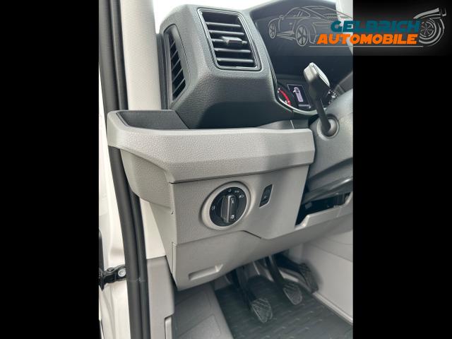 MAN / TGE Kastenwagen / Weiß / / / 3.140 2.0 TDI HD MR 4x4 L3H3 / Sperre