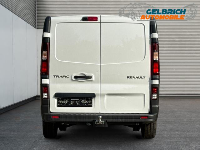 Renault / Trafic / / / / 