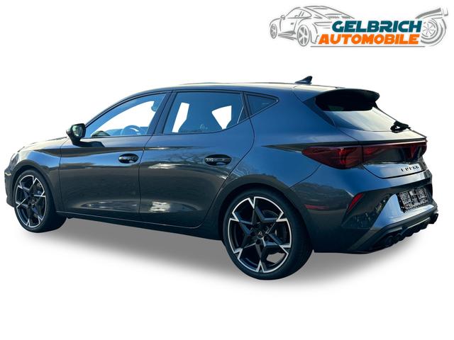 Beispielbilder, ggf. teilweise mit Sonderausstattung