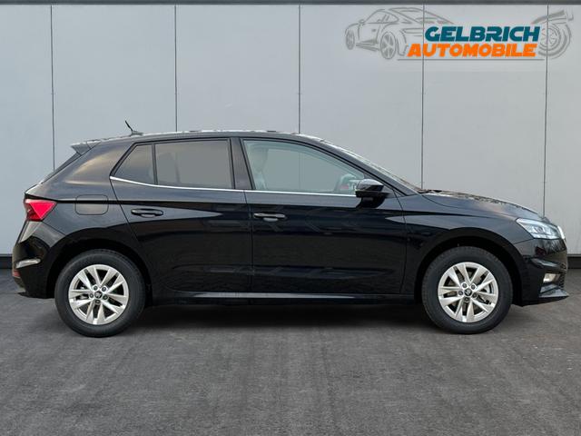 Skoda / Fabia / / / / DSG+5J GARANTIE+KAMERA+KESSY+LED