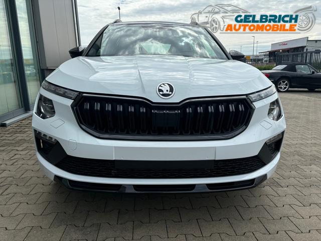 Skoda Kamiq Extra 1.5 TSI 150PS DSG (AUTOMATIK), 5 Jahre Garantie, 16" Alu, Climatronic, Radio 8" + SmartLink, Parksensoren hinten, R&uuml;ckfahrkamera, Sitzheizung, SunSet, Tempomat, Armlehne, NSW, LED-Scheinwerfer, Dachreling, Virtual Cockpit, Reserverad, M-Lederlenkrad 