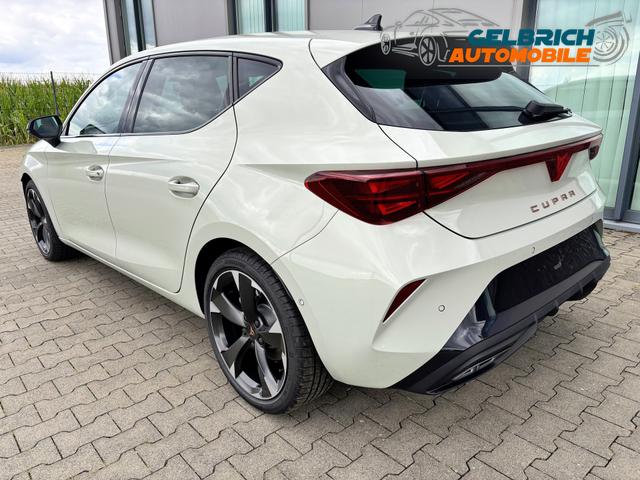 Cupra Leon Basis 2.0 TDI 150PS DSG (AUTOMATIK), 5 Jahre Garantie, 18" Alufelgen, Voll-LED-Scheinwerfer, 3Z-Climatronic, ACC/Tempomat, Digitales Cockpit, Full Link, Parksensoren v/h, Privacy-Glas, Multifunktions-Lederlenkrad, LED-Nebelscheinwerfer 