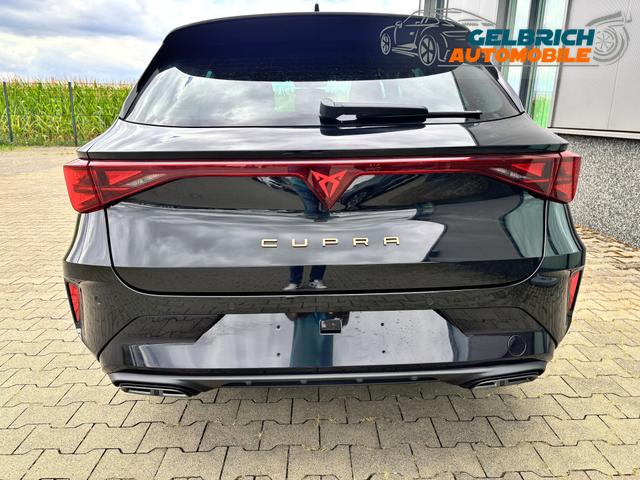Cupra Leon Sportstourer Basis 2.0 TSI 204PS DSG (AUTOMATIK) 4DRIVE (ALLRAD) , 5 Jahre Garantie, Elektr. Heckklappe, Dachreling, 18" Alu, Voll-LED-Scheinwerfer, 3Z-Climatronic, ACC/Tempomat, Digitales Cockpit, Full Link, Parksensoren v/h, Privacy-Glas, Multifunktions-Lederlenkrad, NSW 