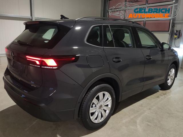 Volkswagen / Tiguan / Grau / / / , Beispielbilder, ggf. teilweise mit Sonderausstattung