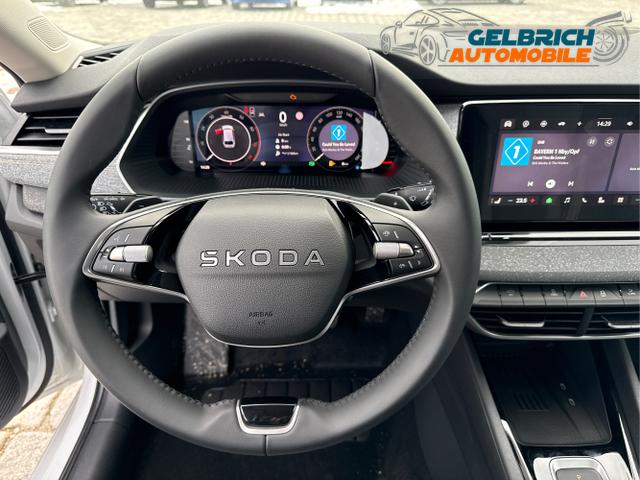 Skoda / Octavia Combi / Wei&szlig; / / / , Beispielbilder, ggf. teilweise mit Sonderausstattung