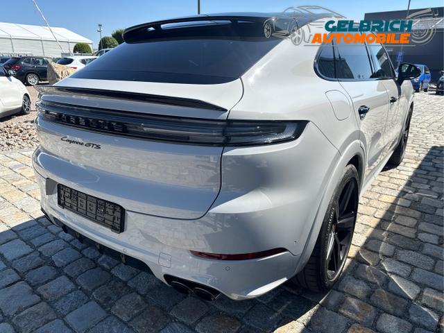 Porsche / Cayenne / Beige / / / 