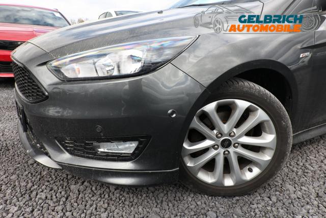 Ford Focus Turnier ST-Line 1.5 EB 182 Nav PDC SHZ 