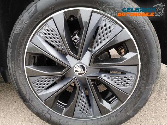 Skoda Karoq Sportline 1.5TSI DSG AHK Matrix ACC Navi Sound Totwinkel 