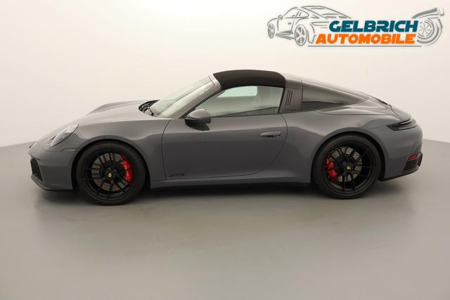 Porsche 992 GTS 