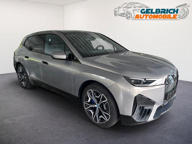 BMW iX 40 xDrive Sportpaket/Edition Excellence/22Z 