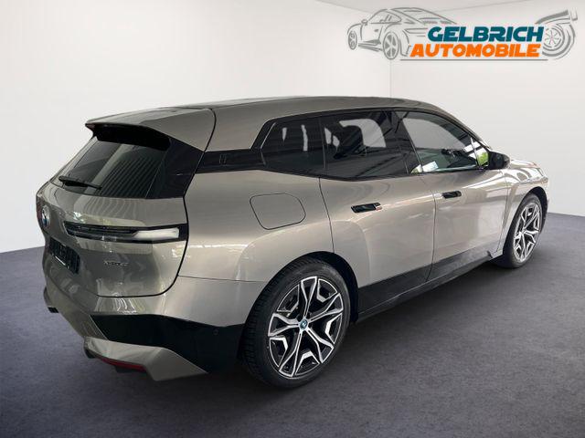 BMW iX 40 xDrive Sportpaket/Edition Excellence/22Z 