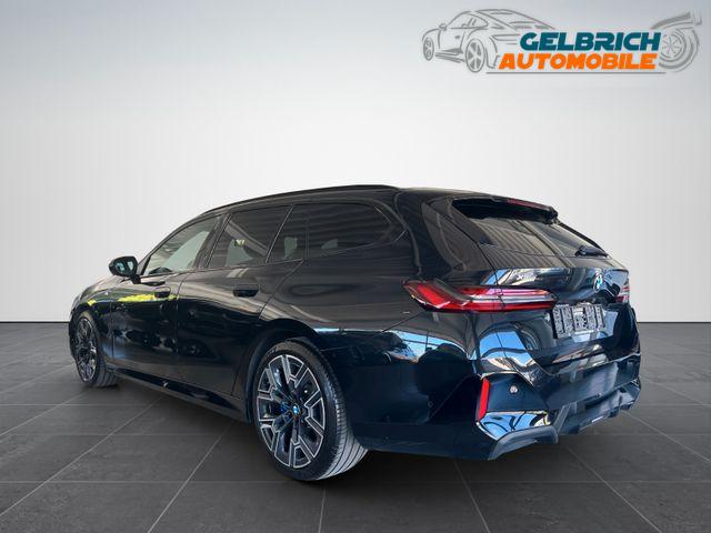 BMW 5er Touring d xDrive M SPORT PRO /AHK/PANO/STHZG/ 