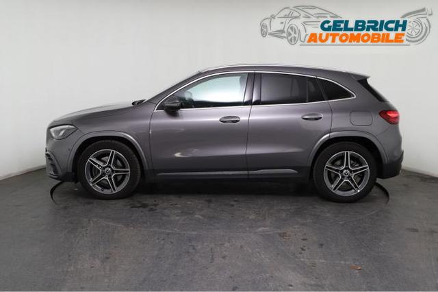 Mercedes-Benz GLA AMG Line 220 (AMG Line) d 4MATIC *PANO*AHK*NAVI*LED*SHZ*PDC* 