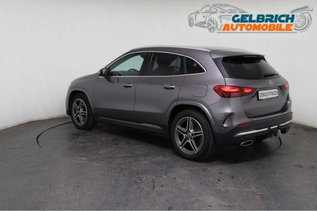 Mercedes-Benz GLA AMG Line 220 (AMG Line) d 4MATIC *PANO*AHK*NAVI*LED*SHZ*PDC* 