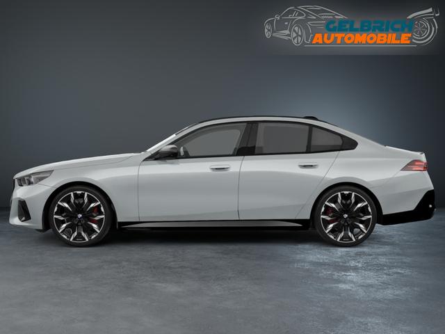 BMW 5er 520d xDrive M-Sportpaket Pro Carbon Pano 