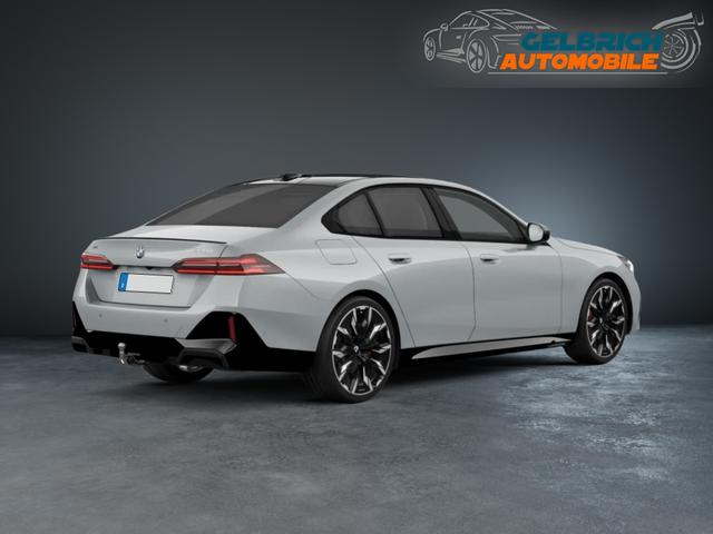 BMW 5er 520d xDrive M-Sportpaket Pro Carbon Pano 