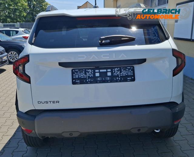 Dacia / Duster / Weiß / Journey / / , Beispielbilder, ggf. teilweise mit Sonderausstattung