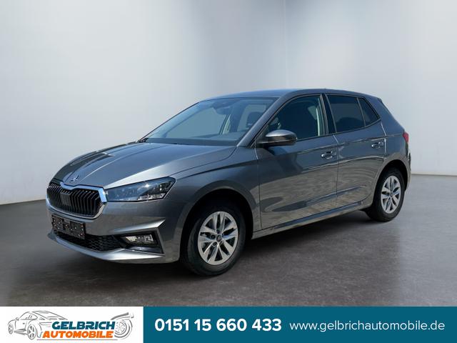 Skoda Fabia - Extra Plus 1,5 TSI DSG Klima SmartLink Einparkhilfe 5J Garantie LED Alu Felgen Kamera Sitzheizung Bluetooth