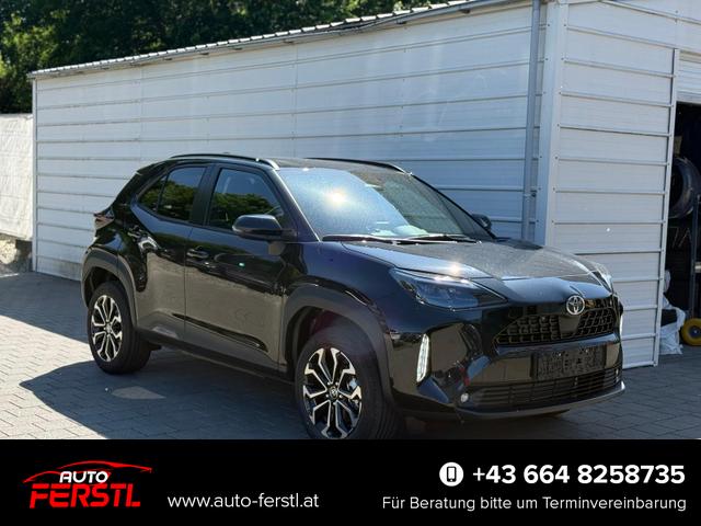 Gebrauchtfahrzeug Toyota Yaris Cross - Style Comfort 1,5-l-VVT-iE SafetyP Navi WinterPak Kamera Klimaauto ACC Keyless 