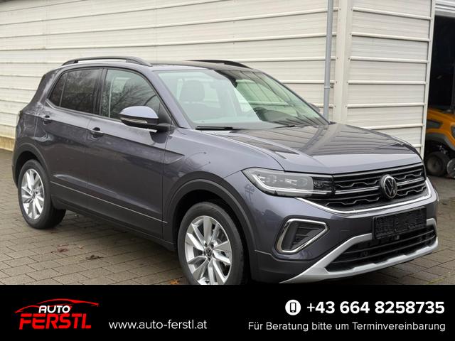 Lagerfahrzeug Volkswagen T-Cross - LIFE 1.5 TSI DSG AHK Android Auto SHZ Matrix-LED Kamera Keyless 17"