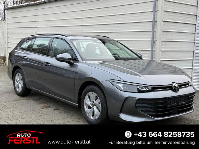 Lagerfahrzeug Volkswagen Passat Variant - City 1.5 eTSI DSG AHK Android Auto SHZ Kamera 5J Garant SideAsst 2Z Klimaauto 