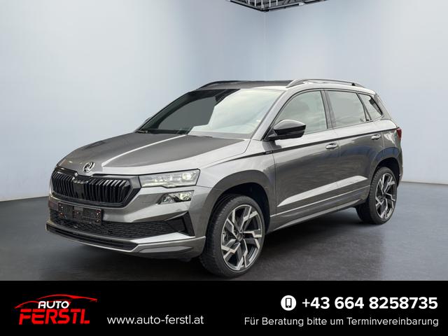 Lagerfahrzeug Skoda Karoq - 1,5 TSI DSG Sportline 2ZKli AHK ACC SHT PDC Kam 19Zo 5JG