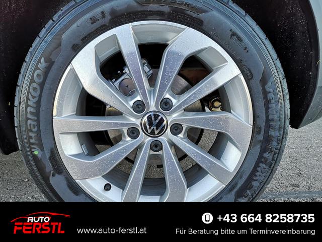 Lagerfahrzeug Volkswagen T-Roc - LIFE 1.5 TSI DSG GV5 PDC Kamera ACC LED Sunset 17 Zoll
