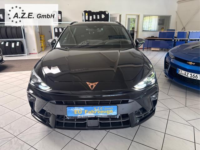 Cupra / Leon Sportstourer / Schwarz / / / VZ 2.0 TSI DSG 4x4 *NAVI*LED*EL.KLAPPE*AHK*PANO*TWA*