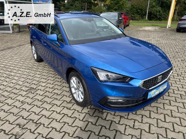 Seat / Leon Sportstourer / Blau / / / Style 1.5 eTSI DSG *AHK*GRA*PDC*KAMERA*LED*KESSY*5 J. Gar.*