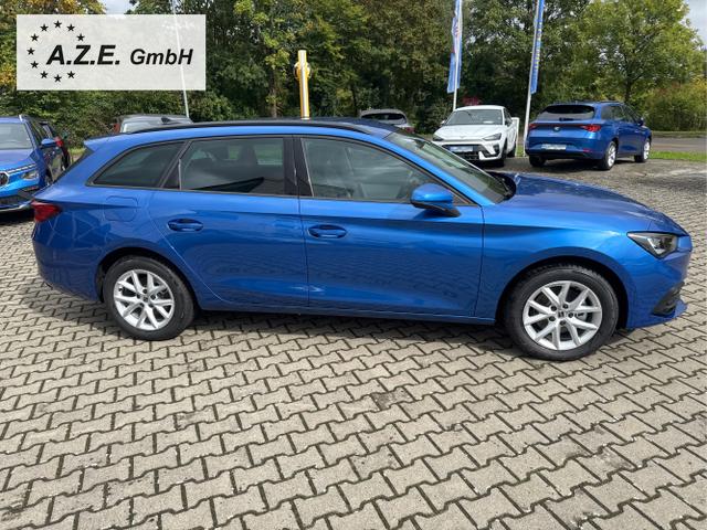 Seat / Leon Sportstourer / Blau / / / Style 1.5 eTSI DSG *AHK*GRA*PDC*KAMERA*LED*KESSY*5 J. Gar.*
