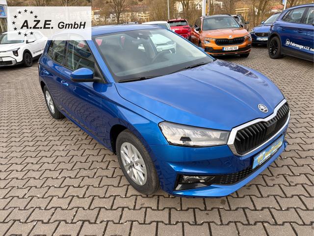 Skoda / Fabia / Blau / / / 1.0 MPI 130 Jahre *PDC*GRA*SH*KAMERA*APP*MFL*5J.GAR.*