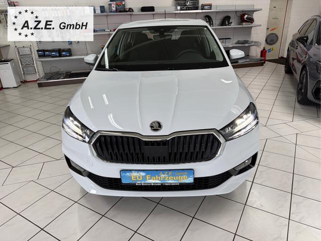Skoda / Fabia / Wei&szlig; / / / 1.0 MPI 130 Jahre *PDC*GRA*SH*KAMERA*APP*MFL*5J.GAR.*