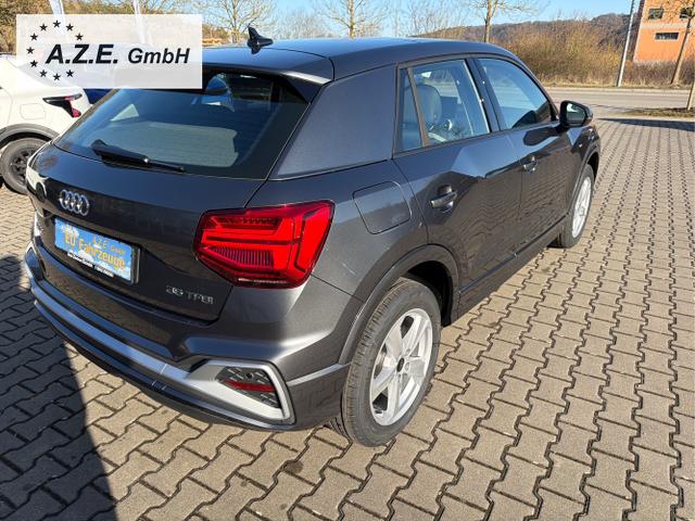 Audi / Q2 / Grau / / / Q2 35 TFSI S-Tronic S-LINE *PANO*MATRIX*APP*ACC*KAMERA*EL.KLAPPE*
