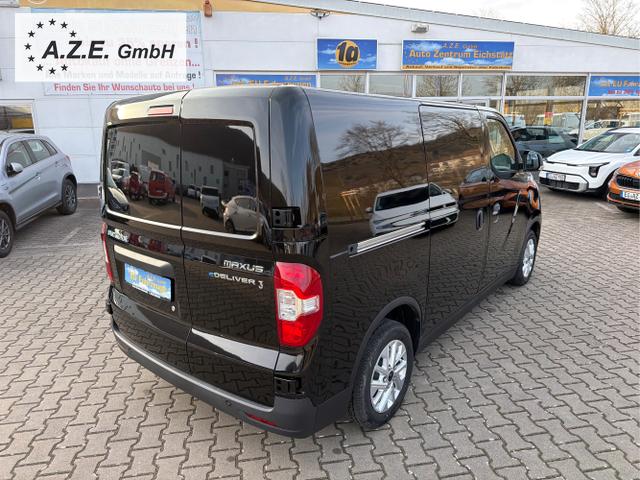 Maxus / eDeliver 3 / Schwarz / / / L1H1 50kwH *SH*KAMERA*MFL*APP*GRA*PDC*3-PHASIG*