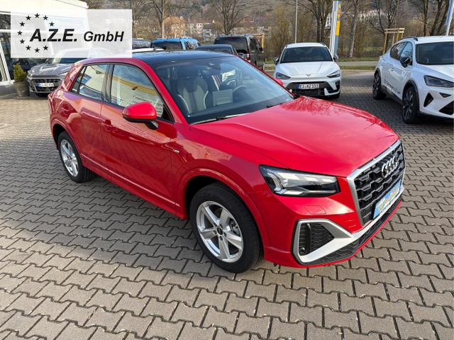 Audi / Q2 / Rot / / / Q2 35 TFSI S-Tronic S-LINE *PANO*MATRIX*APP*ACC*KAMERA*EL.KLAPPE*